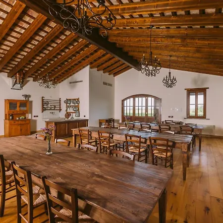 Casa di campagna Albafiorita