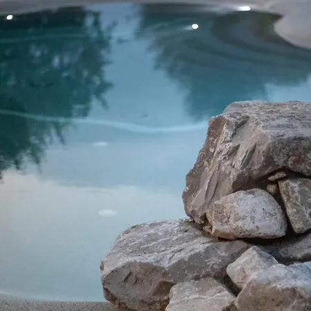 Hétvégi ház Albafiorita