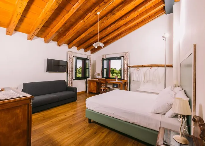 Εξοχικό σπίτι Albafiorita